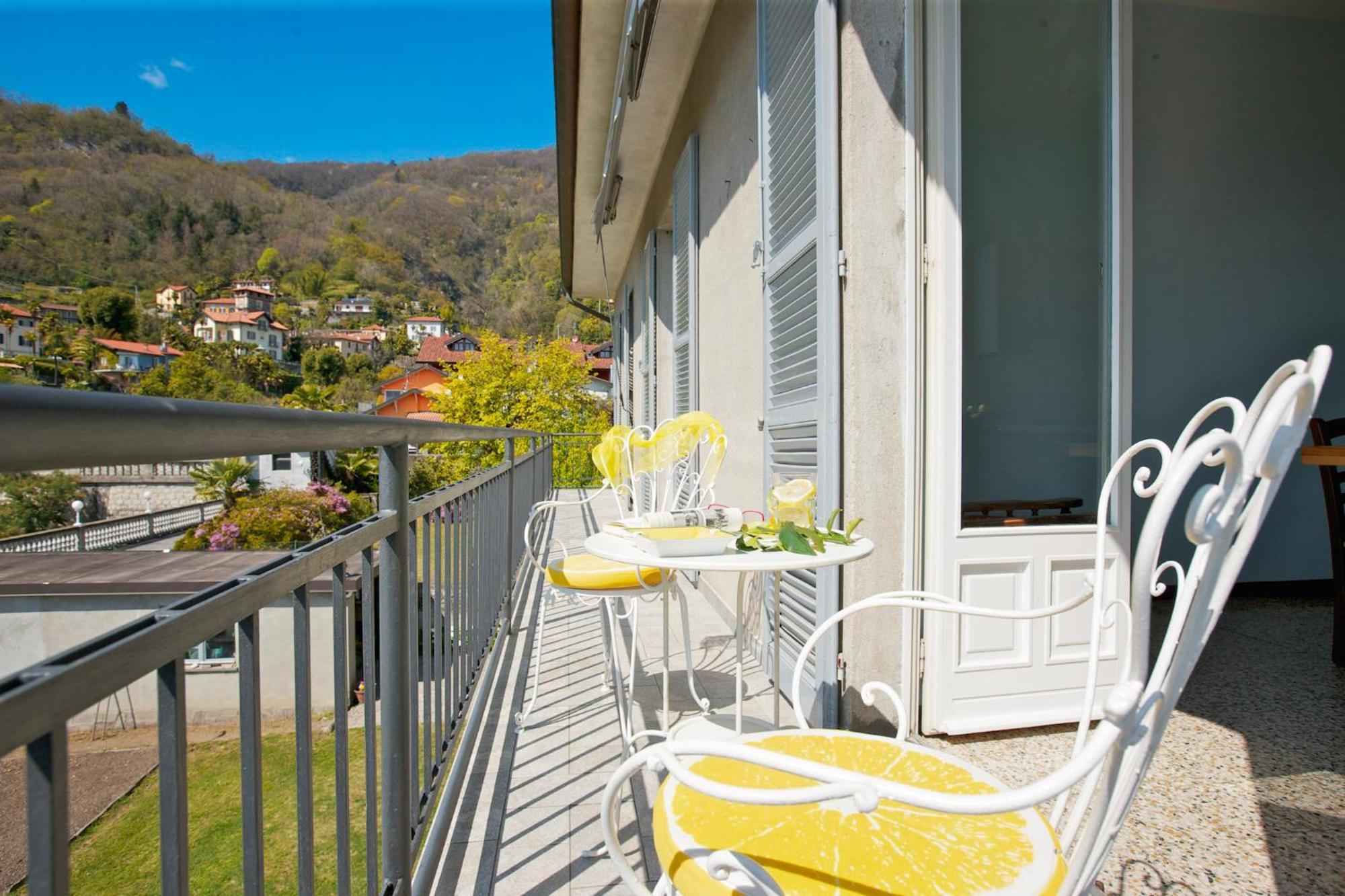 Casa Limoni Lejlighed Cannero Riviera Eksteriør billede