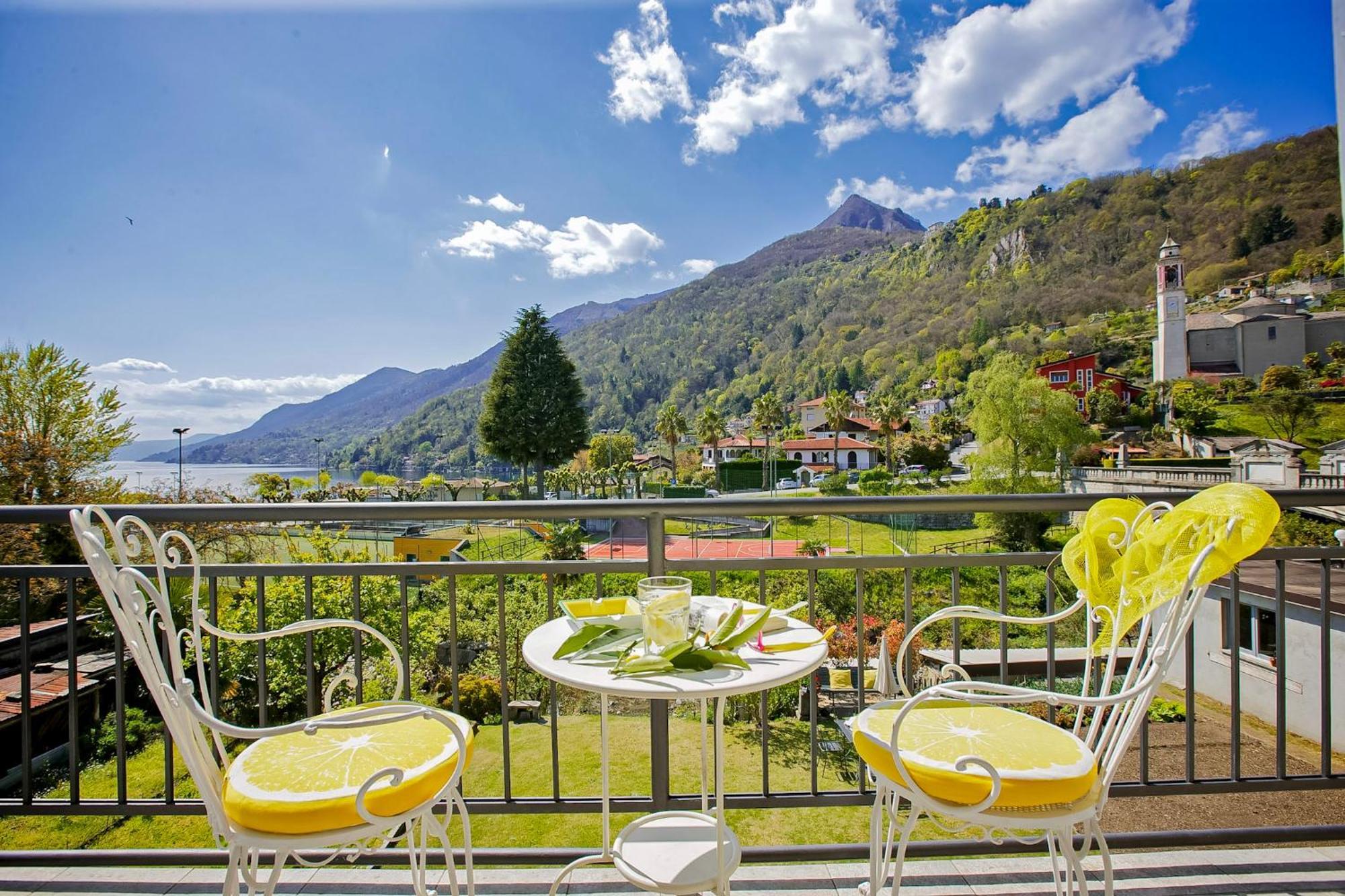 Casa Limoni Lejlighed Cannero Riviera Eksteriør billede