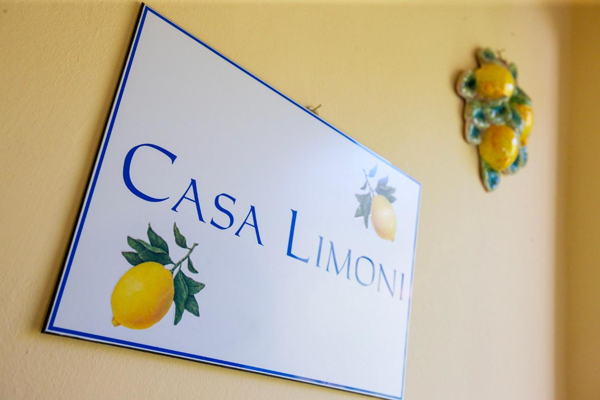 Casa Limoni Lejlighed Cannero Riviera Eksteriør billede